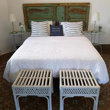Casa Con Cuevita טרור